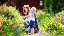 Lassen Sie sich von uns über Ihre Energieversorgung beraten. (© fotolia.de / Maria Sbytova) 